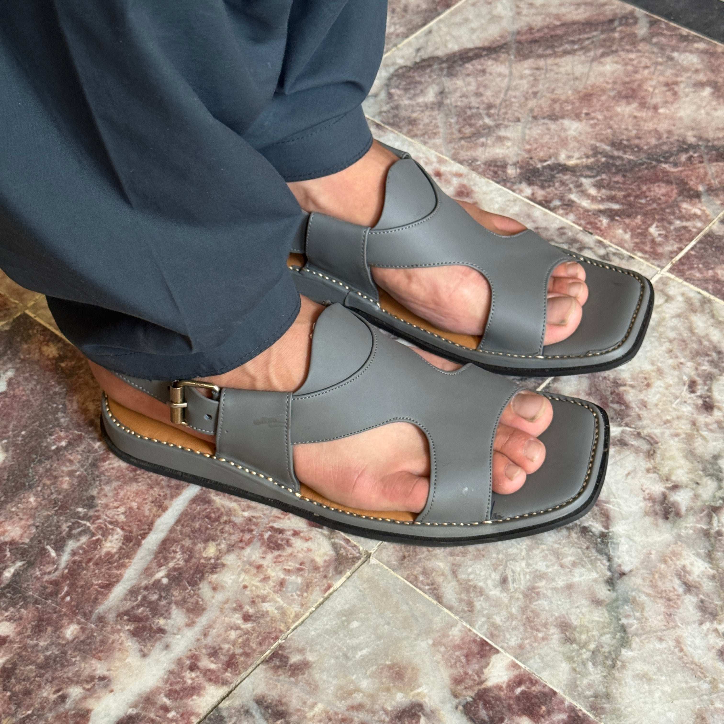 Premium Handmade Leather Panjedar Chappal