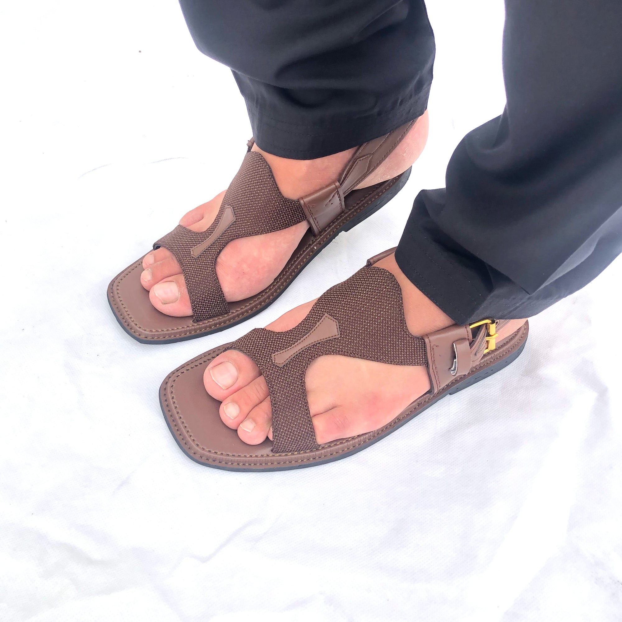 Taar Handmade Panjedar Chappal – Classic Comfort