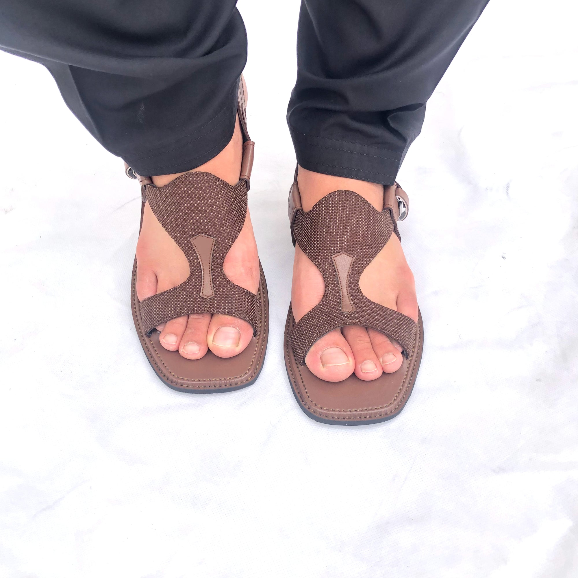 Taar Handmade Panjedar Chappal – Classic Comfort