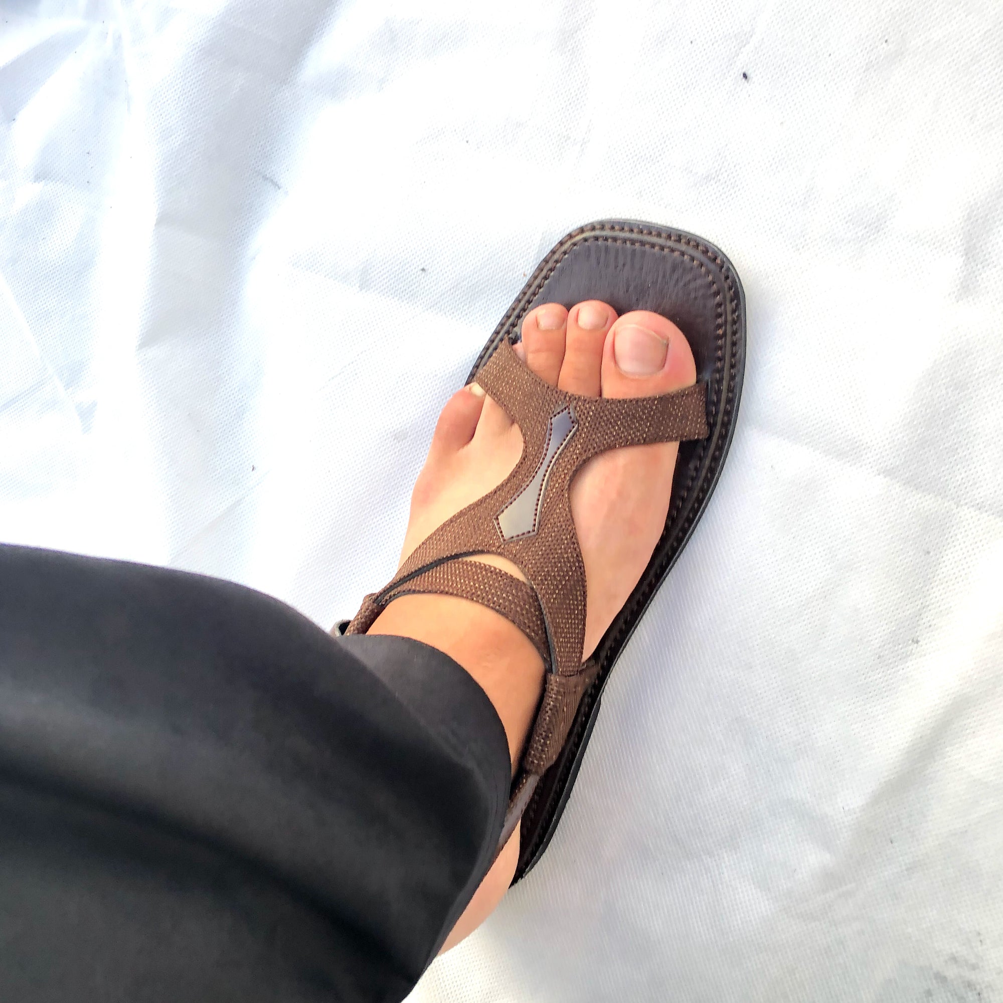 Handmade Taar & Leather Panjedar Chappal